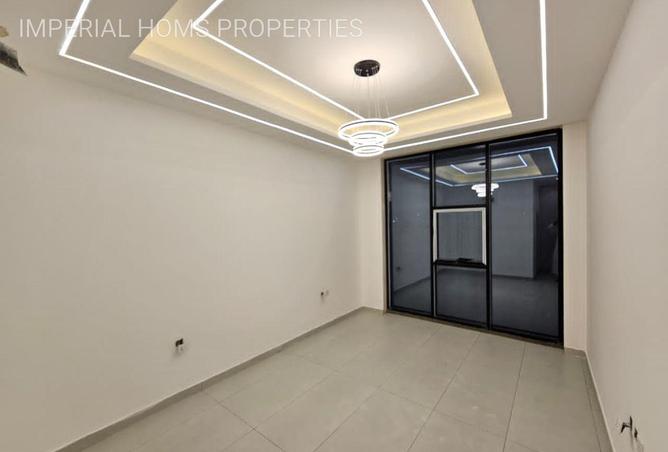 101275220 - Property Image 2