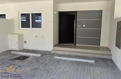 Villa - 3 Bedrooms - 4 Bathrooms for rent in Camelia - Damac Hills 2 - Dubai Villa - 3 Bedrooms - 4 Bathrooms for rent in Camelia - Damac Hills 2 - Dubai