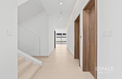 Villa - 5 Bedrooms - 6 Bathrooms for sale in Sunrise Living at Jumeirah Park - District 9 - Jumeirah Park - Dubai