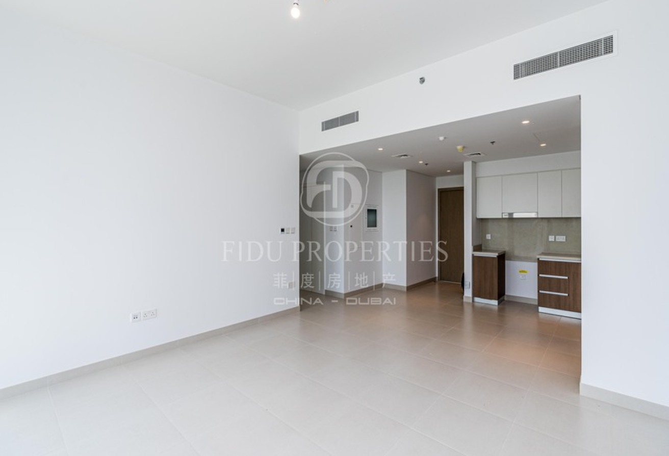 Lower Floor | Canal & Pool Views | Balcony Access