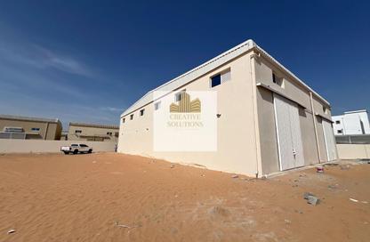 Warehouse - Studio - 2 Bathrooms for rent in Umm Dir - Umm Al Quwain