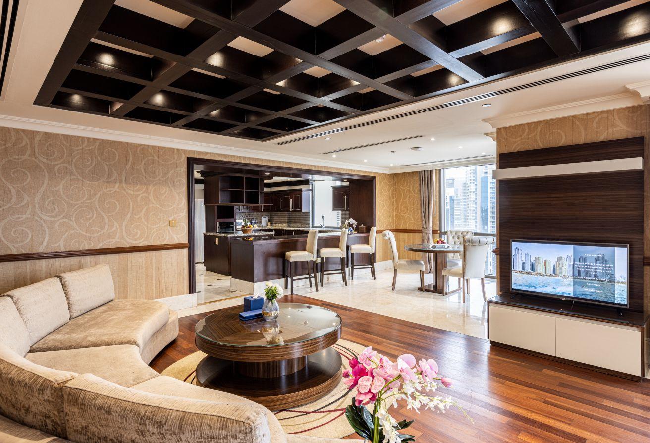 PRIVATE POOL l SPACIOUS PENTHOUSE l HEART OF JBR photo 7