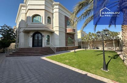 Villa - 5 - 5 for rent in Umm Suqeim 2 Villas - Umm Suqeim 2 - Umm Suqeim - Dubai