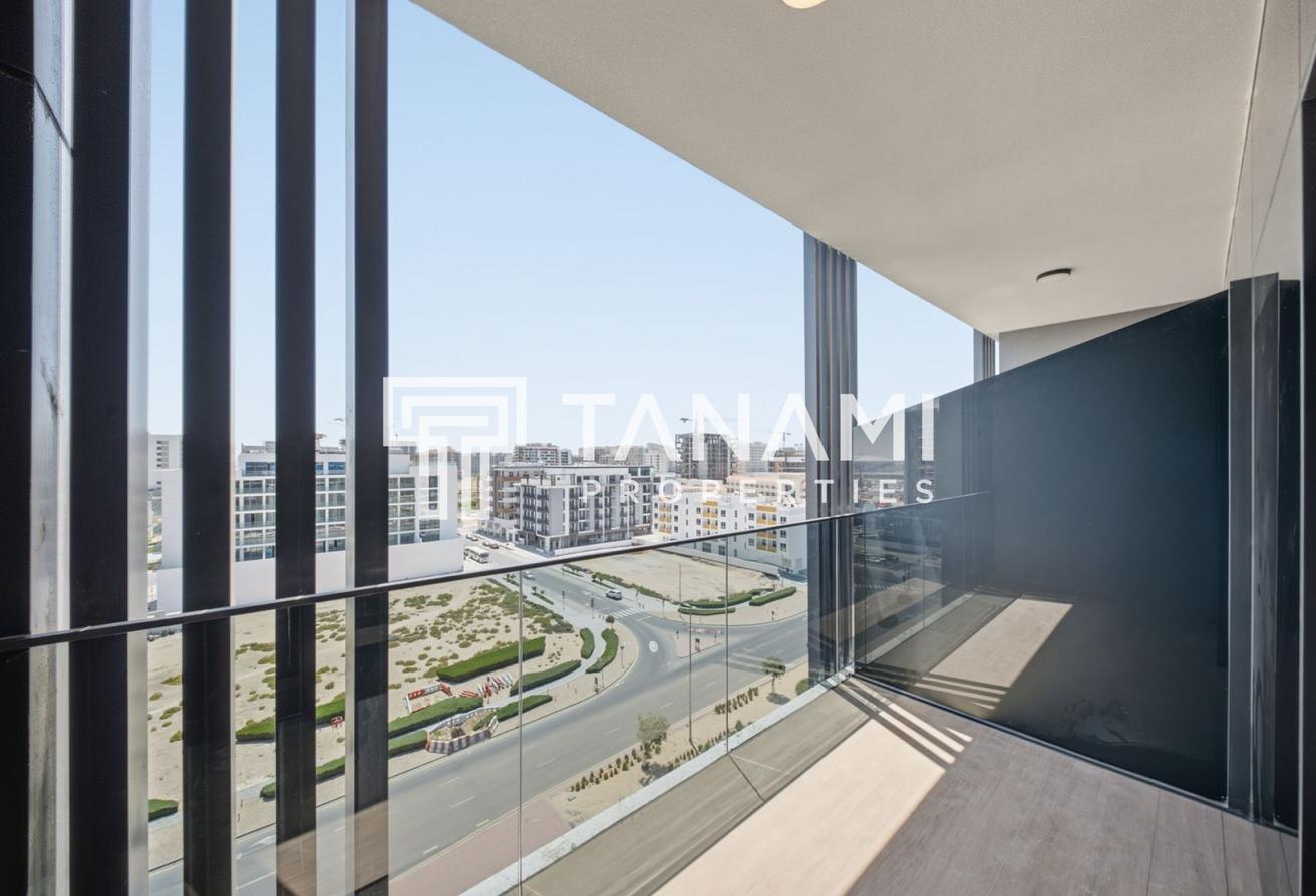 Modern Smart Home | Fully Furnished | Chiller Free photo 11