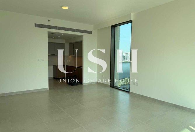 3 bed + maid | Full Creek & Beach view photo 3