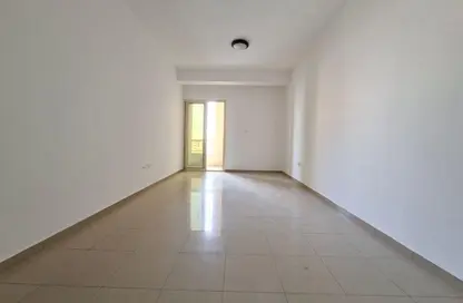 شقة - غرفة نوم - 1 حمام للايجار في عمارة مريم - النهدة 2 - النهدة - دبي - دبي