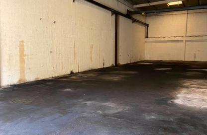 Warehouse - Studio - 1 Bathroom for rent in Sharjah Industrial Area - Sharjah