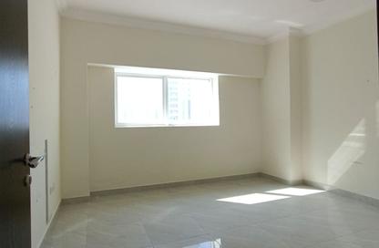 Apartment - 3 - 3 for rent in Al Majaz Pearl - Al Majaz 2 - Al Majaz - Sharjah