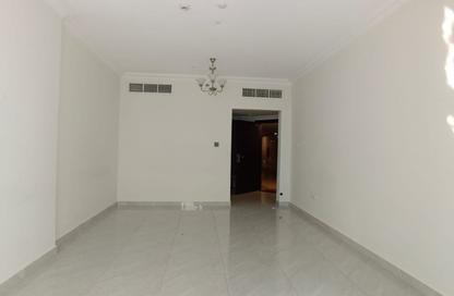 Apartment - 3 - 3 for rent in Al Majaz Pearl - Al Majaz 2 - Al Majaz - Sharjah