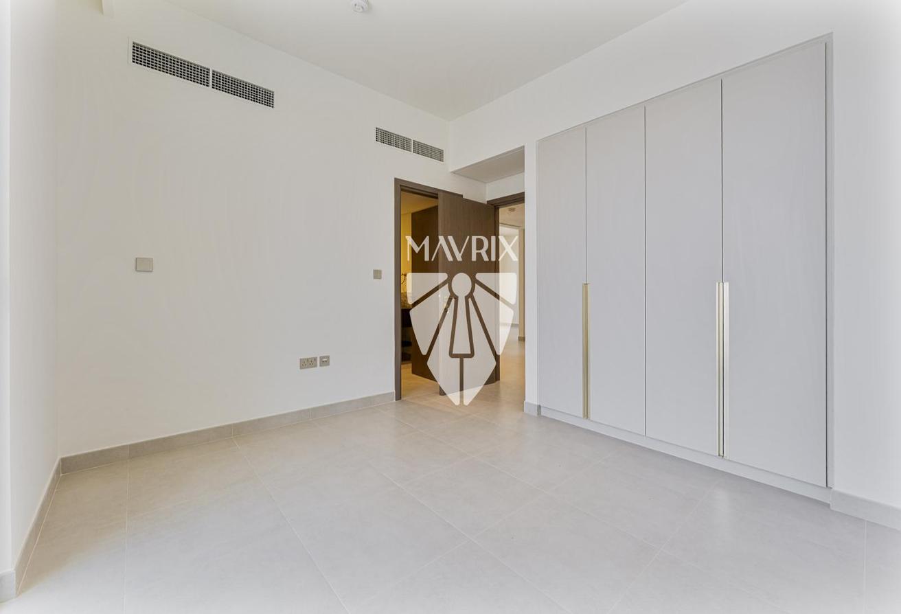Move In Ready | Own Garden | Best Deal | Big Plot photo 18