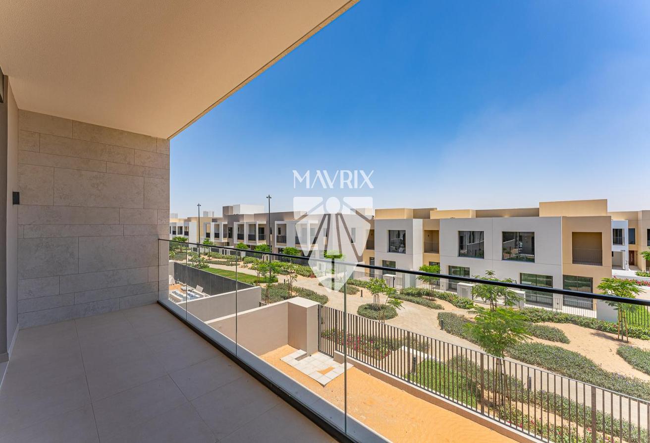 Move In Ready | Own Garden | Best Deal | Big Plot photo 24