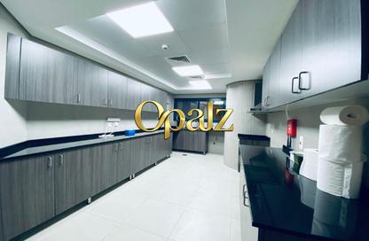 Apartment - 3 Bedrooms - 4 Bathrooms for rent in Warba Center - Al Muraqqabat - Deira - Dubai Apartment - 3 Bedrooms - 4 Bathrooms for rent in Warba Center - Al Muraqqabat - Deira - Dubai