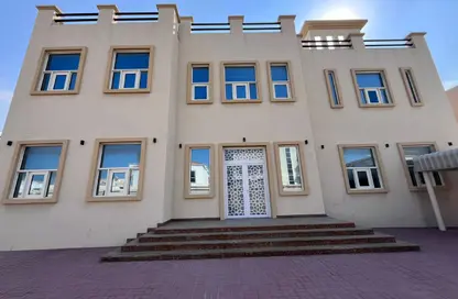 Villa - 5 Bedrooms - 6 Bathrooms for rent in Umm Suqeim 2 Villas - Umm Suqeim 2 - Umm Suqeim - Dubai