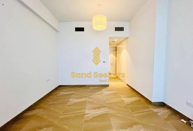 85760432 - Property Image 3