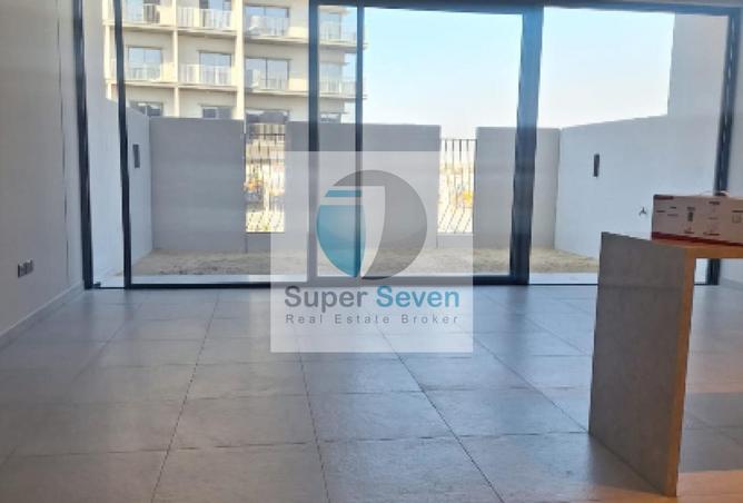 3 BEDROOM PLUS MAID ROOM VILLA FOR SALE