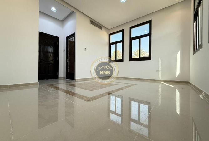 92277320 - Property Image 2