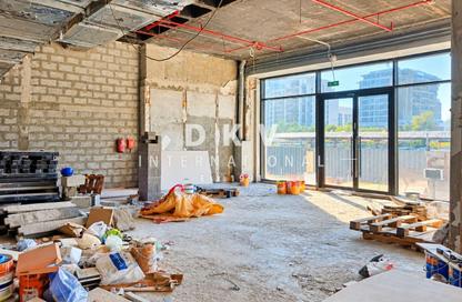 Shop - Studio - 1 for rent in Millennium Plaza Hotel  and  Commercial Tower - Sheikh Zayed Road - Dubai