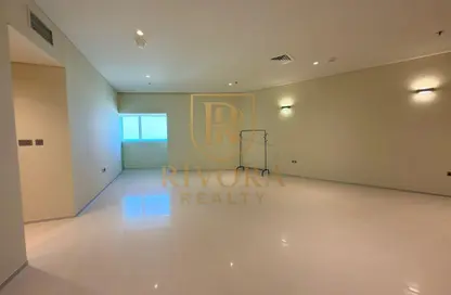 Apartment - 1 Bedroom - 2 Bathrooms for rent in Park Place Tower - Sheikh Zayed Road - Dubai