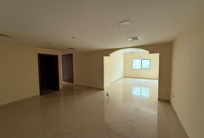 61693117 - صورة العقار 2