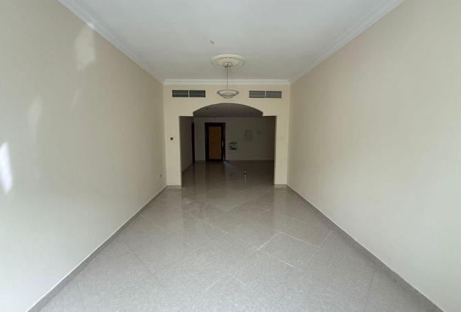 61693117 - صورة العقار 3