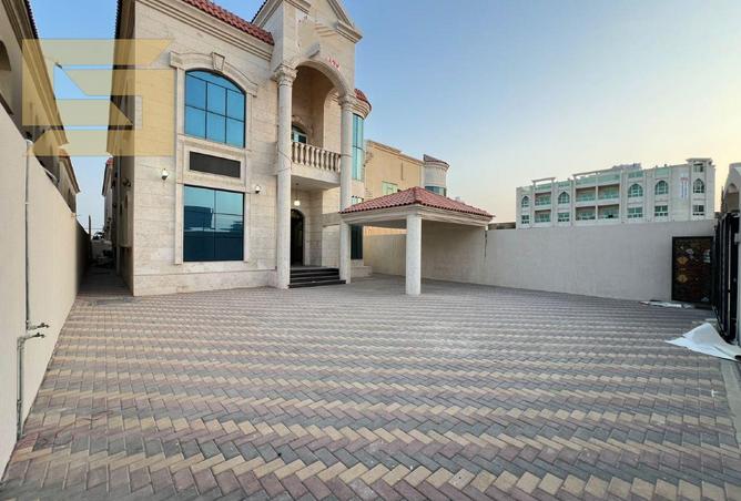 120163985 - Property Image 2