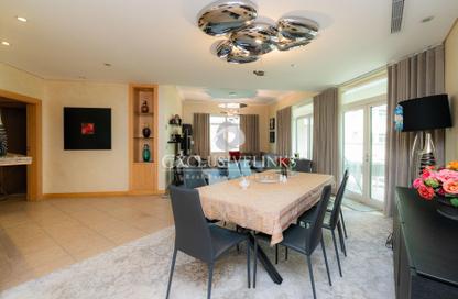 Apartment - 3 Bedrooms - 4 Bathrooms for sale in Al Nabat - Shoreline Apartments - Palm Jumeirah - Dubai