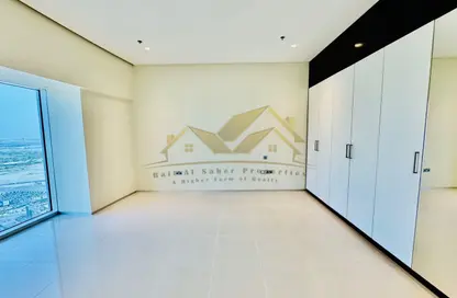 شقة - 2 غرف نوم - 2 حمامات للايجار في برج بارك - شارع الشيخ زايد - دبي