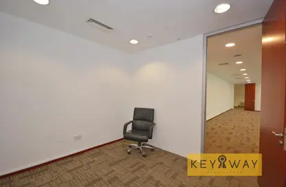 مكتب - استوديو للايجار في بزنس بارك مبنى 1 - إعمار بزنس بارك - شارع الشيخ زايد - دبي