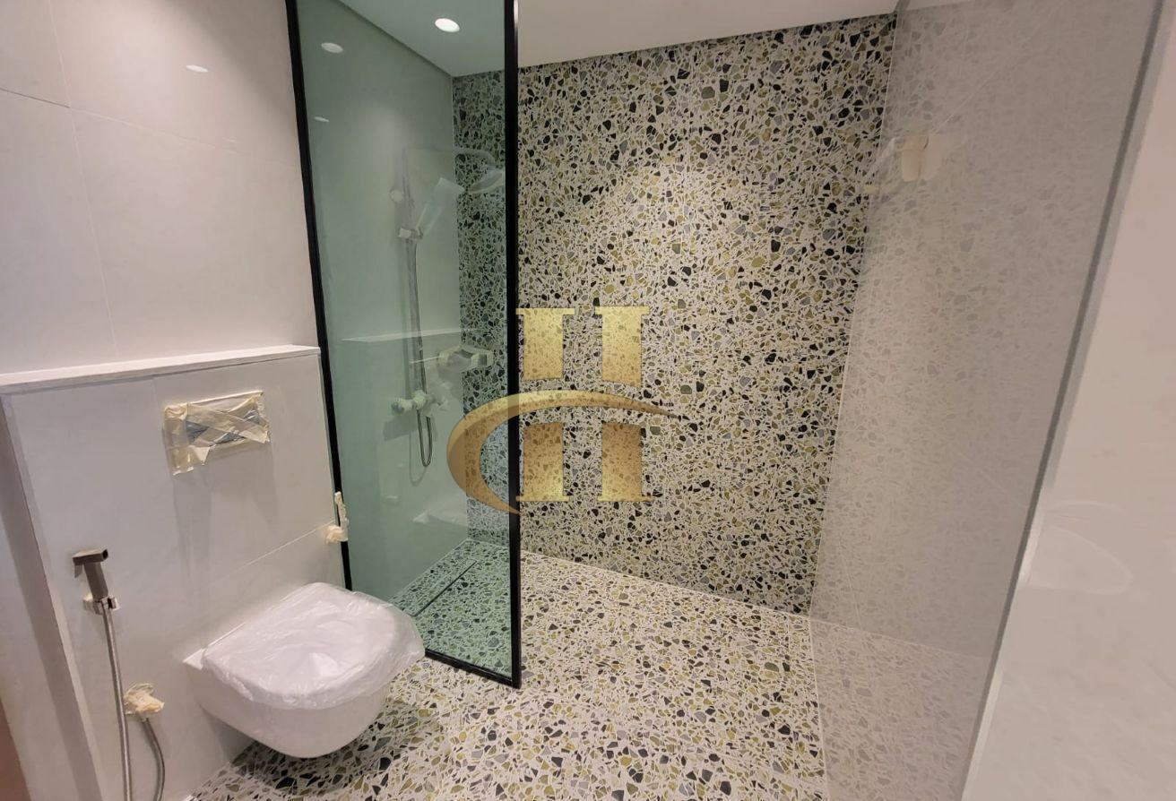 Brand new building | Furnished | Modern amenities photo 13