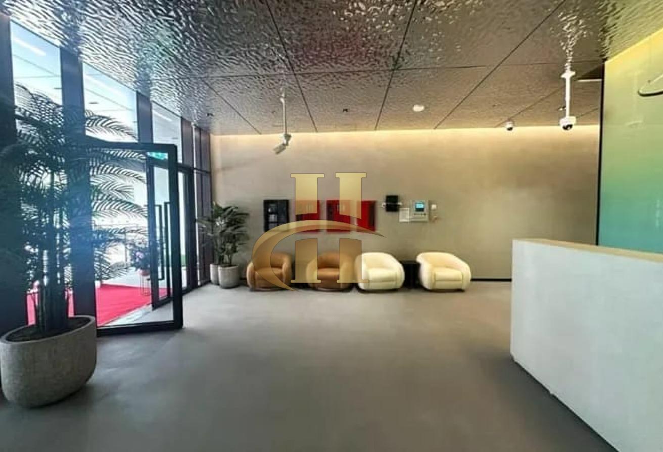 Brand new building | Furnished | Modern amenities photo 7