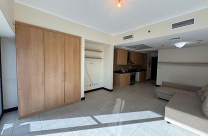 Apartment - Studio - 1 Bathroom for rent in Goldcrest Views 1 - JLT Cluster V - Jumeirah Lake Towers - Dubai Apartment - Studio - 1 Bathroom for rent in Goldcrest Views 1 - JLT Cluster V - Jumeirah Lake Towers - Dubai