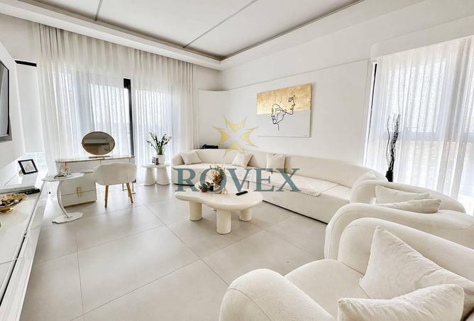 105982923 - Property Main Image