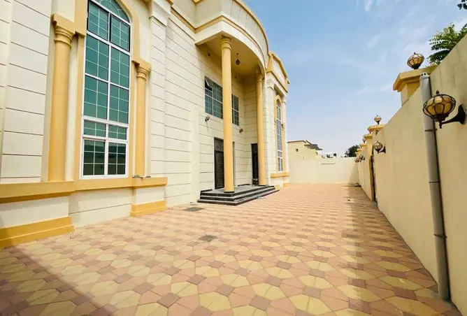 147321563 - Property Image 2