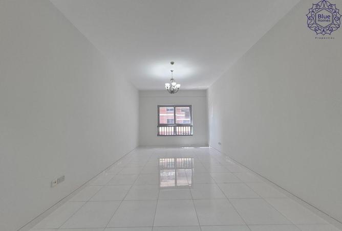 70290593 - Property Image 2