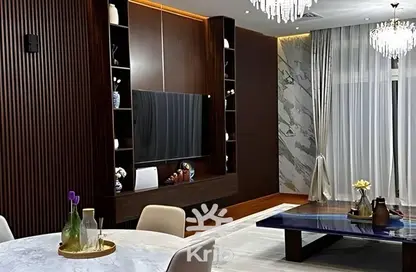 شقة - غرفة نوم - 2 حمامات للايجار في الخزامى 2 - حدائق الإمارات 1 - قرية جميرا الدائرية - دبي