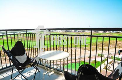 Apartment - 2 - 3 for rent in Yas Golf Collection - Yas Island - Abu Dhabi
