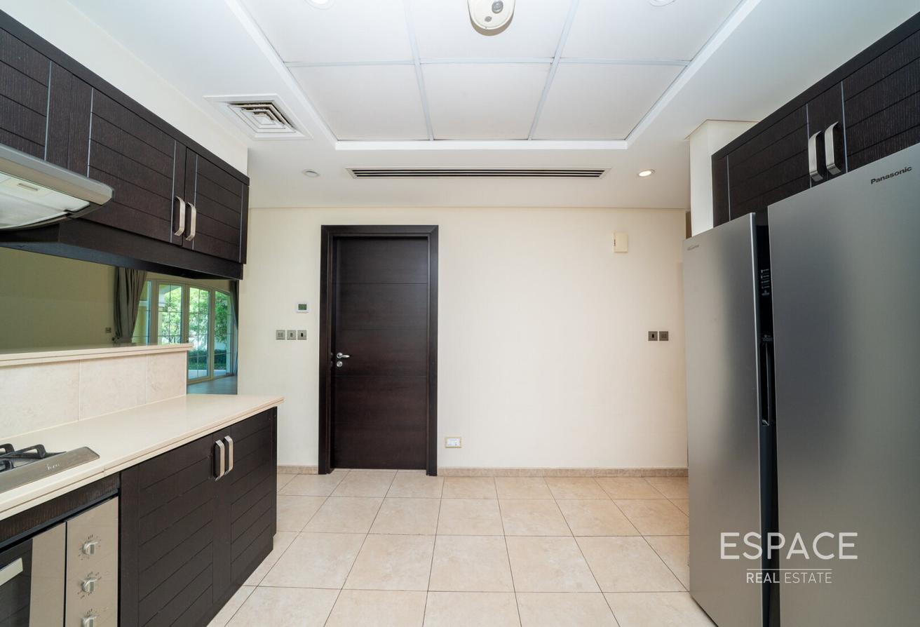 Extended Legacy Large Villa | 7553 SQFT | 3 Beds photo 7