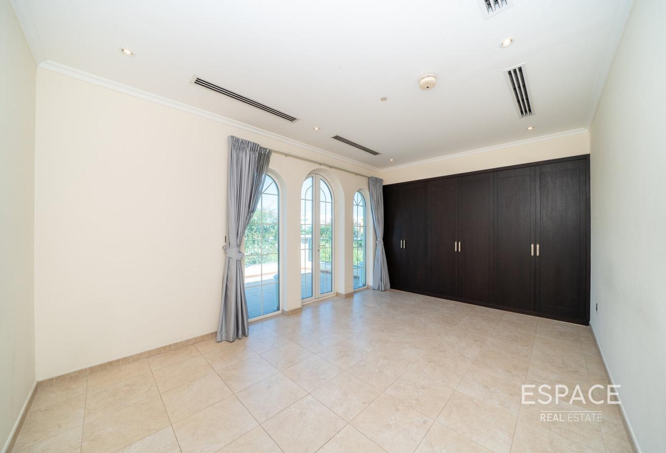 Extended Legacy Large Villa | 7553 SQFT | 3 Beds photo 12