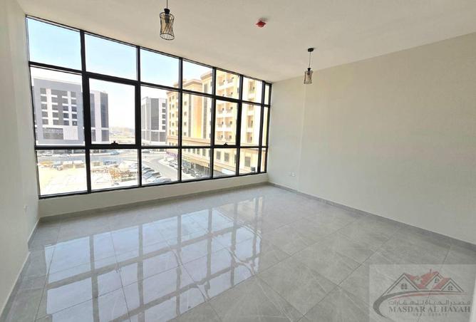 126102126 - Property Image 2