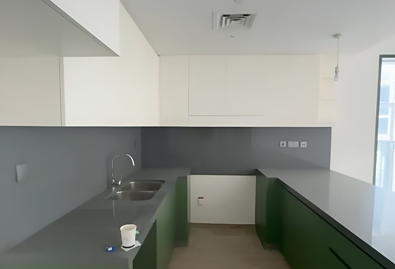 OPEN VIEW | VACANT | PRIME LOCATION gallery image