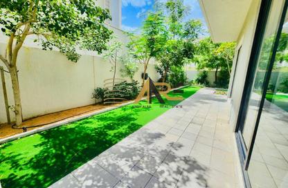 Apartment - 4 Bedrooms - 5 Bathrooms for rent in Nasma Residence - Al Tai - Sharjah Apartment - 4 Bedrooms - 5 Bathrooms for rent in Nasma Residence - Al Tai - Sharjah