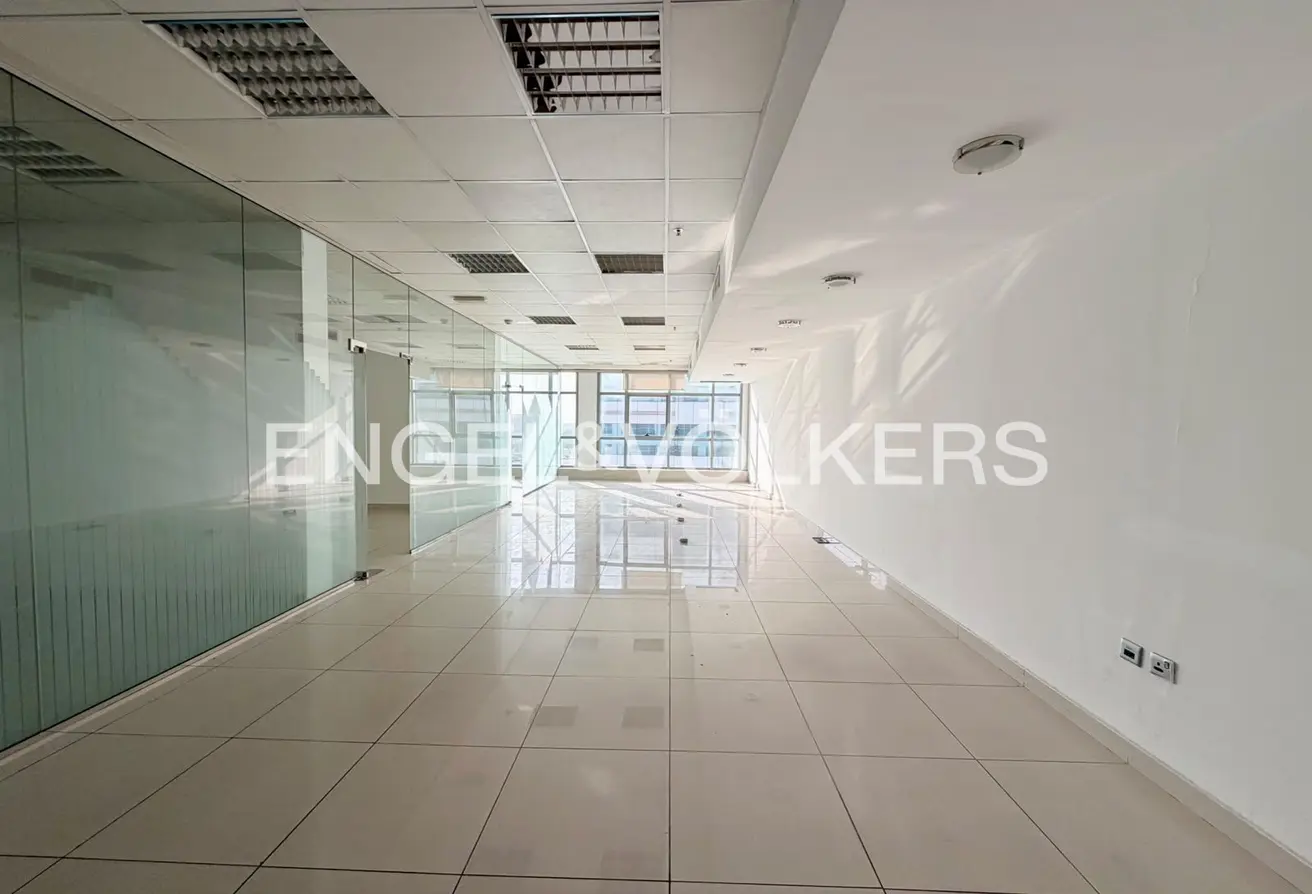156054115 - Property Main Image