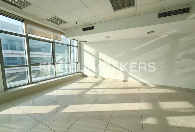 156054115 - Property Image 2