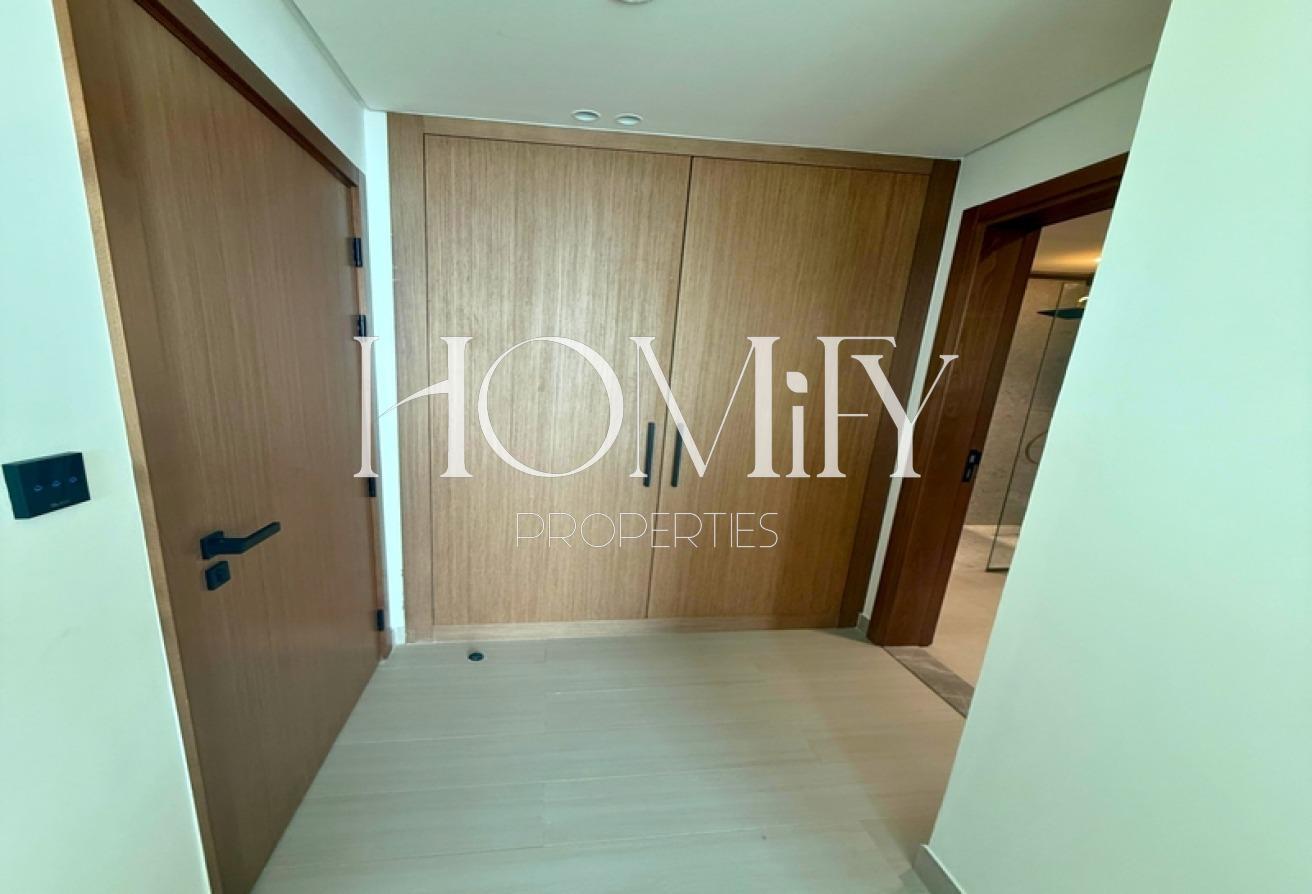 Stylish modern | Near to the exit | Spacious 1br photo 7