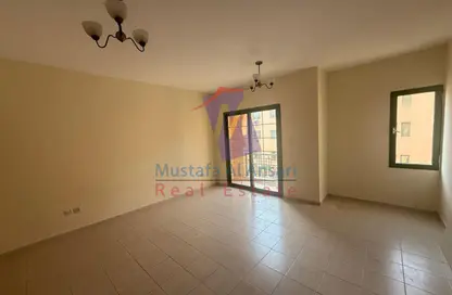 شقة - 1 حمام للايجار في N12 - طراز فارسي - المدينة العالمية - دبي
