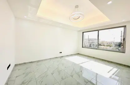 Villa - 4 Bedrooms - 5 Bathrooms for rent in Al Warqa'a 3 - Al Warqa'a - Dubai