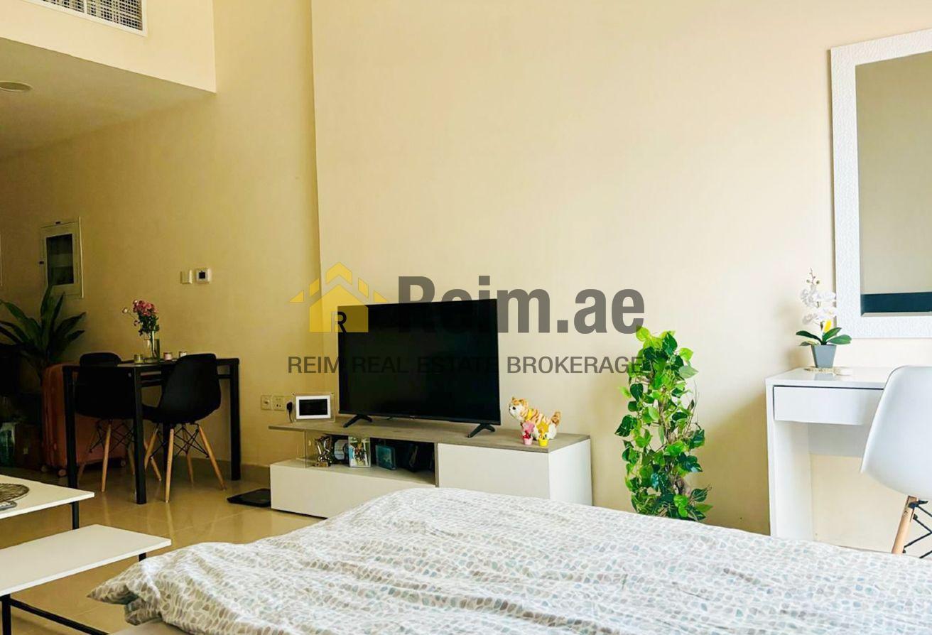 Unfurnished | Multiple Cheques | Prime Location photo 4