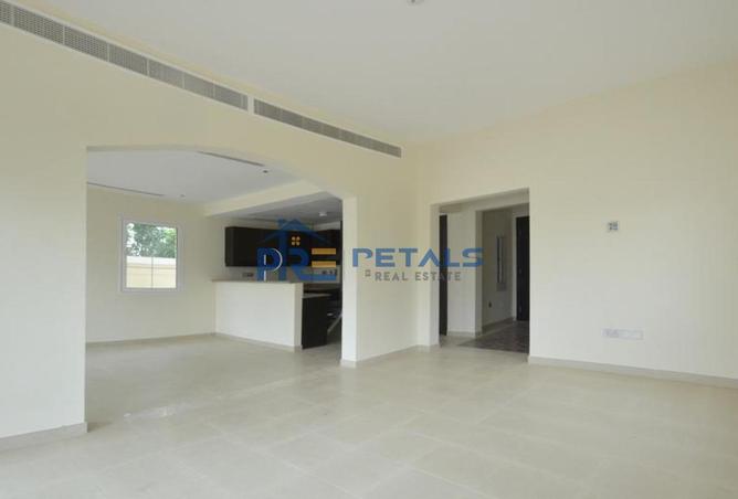 116377777 - Property Image 2