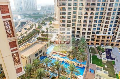 Apartment - 2 Bedrooms - 3 Bathrooms for rent in Marina Residences 6 - Marina Residences - Palm Jumeirah - Dubai