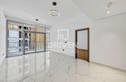 Apartment - 1 Bedroom - 2 Bathrooms for rent in Royal Regency - Business Bay - Dubai